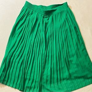 Green Flowy Skirt